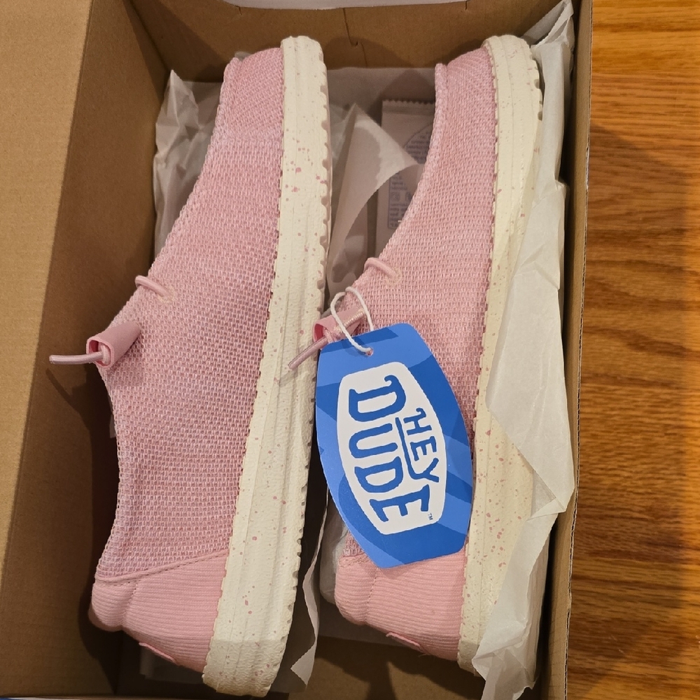 Hey Dude Wendy Stretch Sox Light Pink Knit Shoes